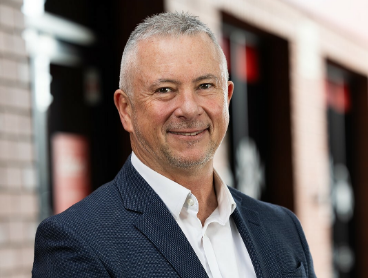 Profile photo of Damian Brook